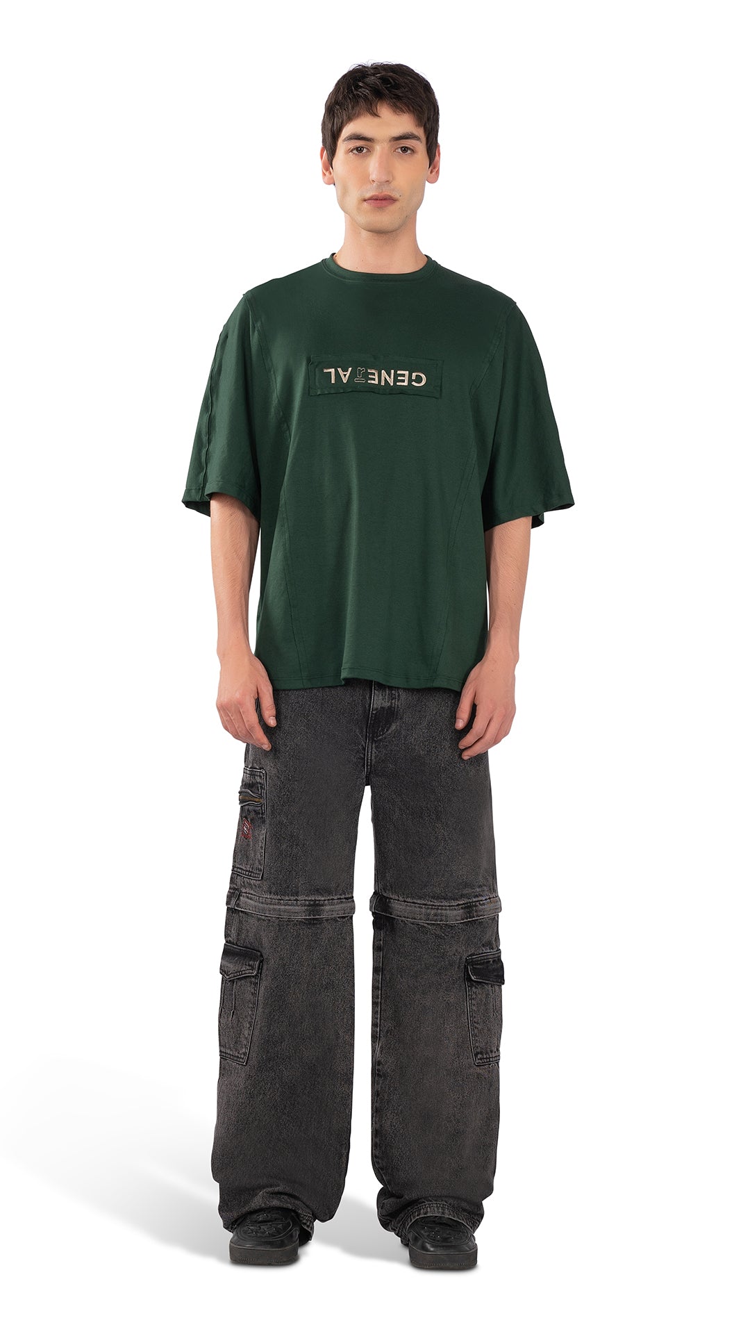In/visible Cargo