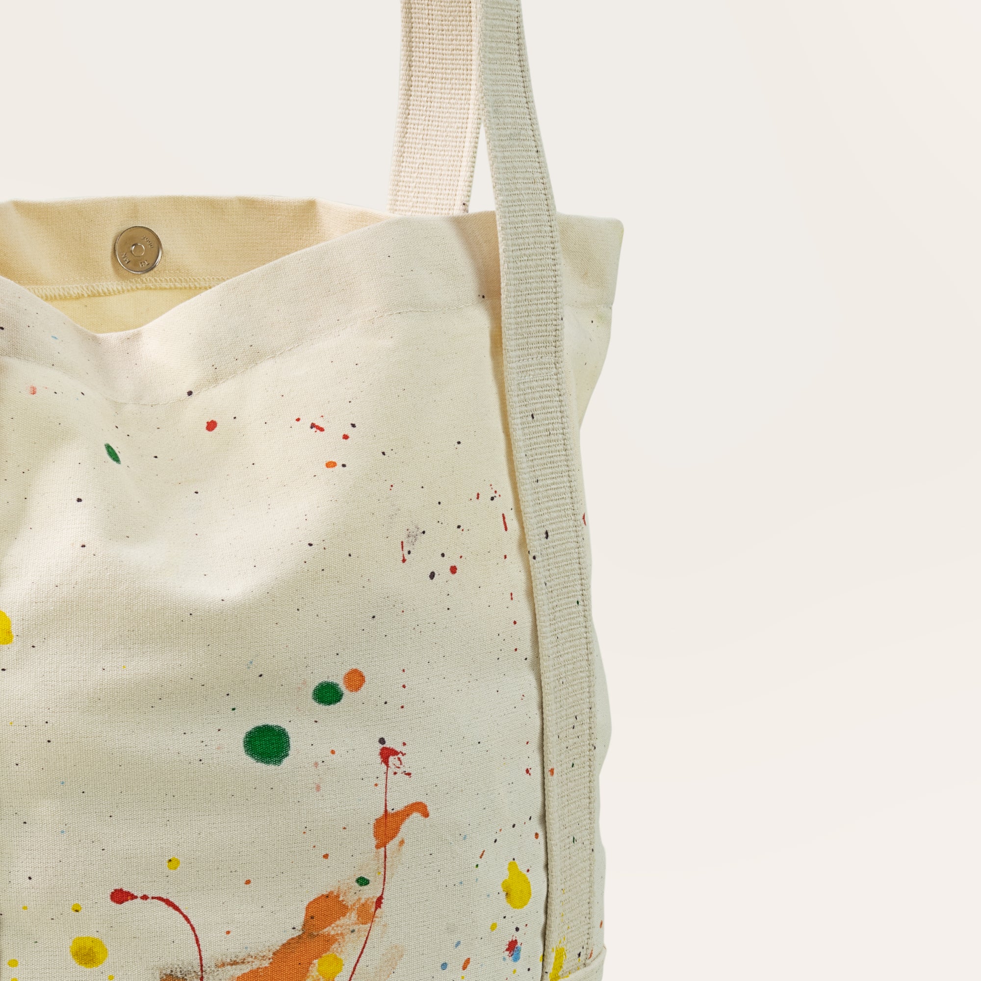 WEARABLE ART TOTE BAG