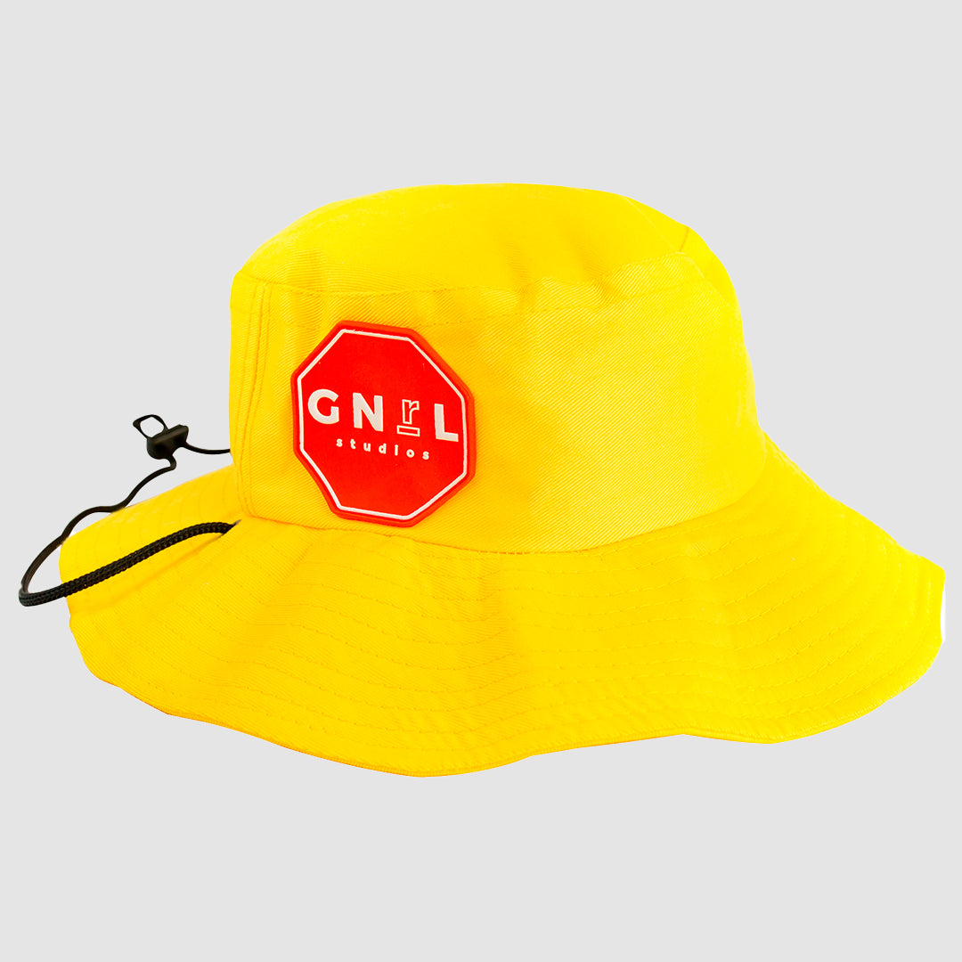 Bucket hat amarillo